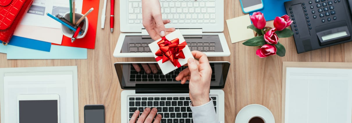 How to Incorporate Company Culture into your ‘Corporate Gift Giving’